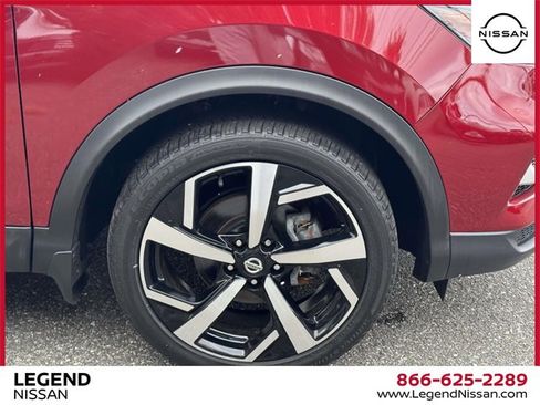 Certified 2021 Nissan Rogue Sport SL image 10