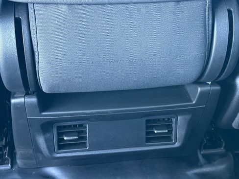 Used 2024 GMC Sierra 2500 Pro image 13