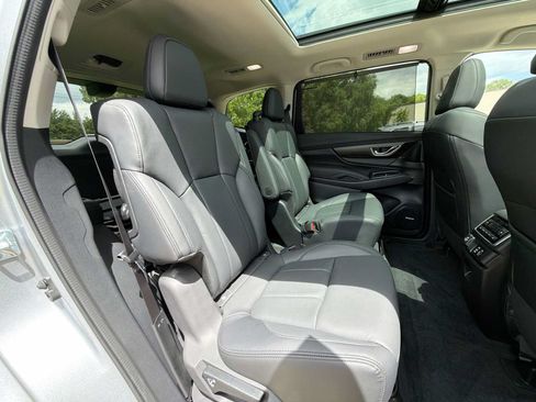 Used 2026 Subaru Ascent Touring AWD/4WD image 18