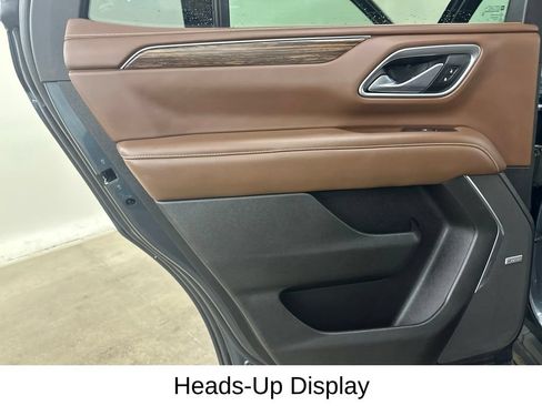 Used 2021 Chevrolet Tahoe High Country w/ Premium Package AWD/4WD image 34