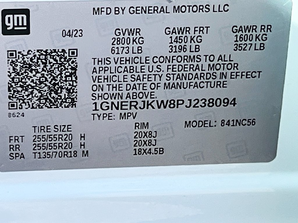 Used 2023 Chevrolet Traverse RS FWD image 34
