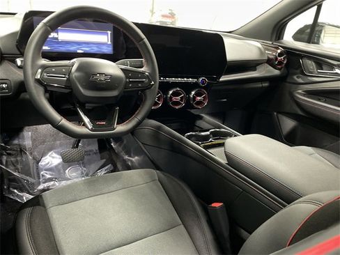 Used 2025 Chevrolet Blazer EV RS image 18
