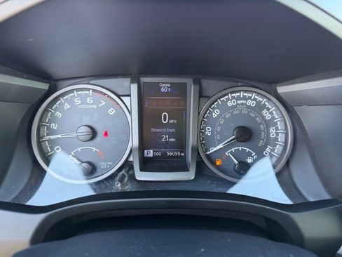 Used 2017 Toyota Tacoma TRD Pro image 18