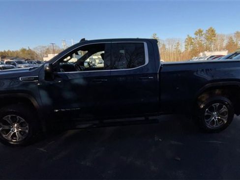 Certified 2021 GMC Sierra 1500 SLE w/ X31 Off-Road Package image 6
