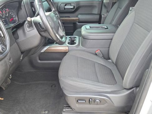 Used 2021 Chevrolet Silverado 1500 LT Trail Boss w/ Convenience Package II AWD/4WD image 22