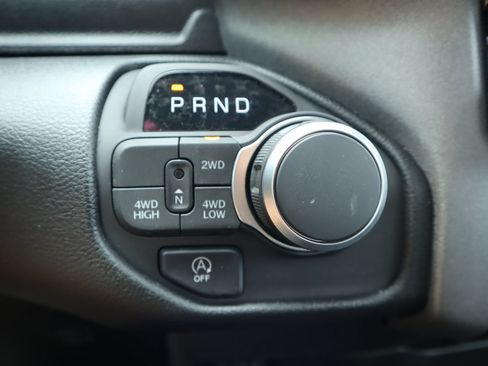 New 2026 RAM 1500 Express AWD/4WD image 8