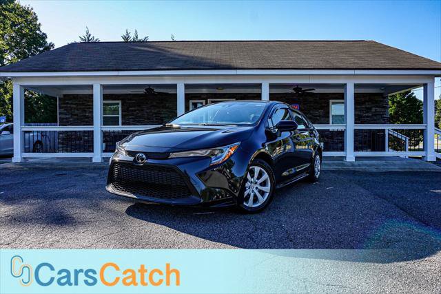 Used 2022 Toyota Corolla LE FWD image 1
