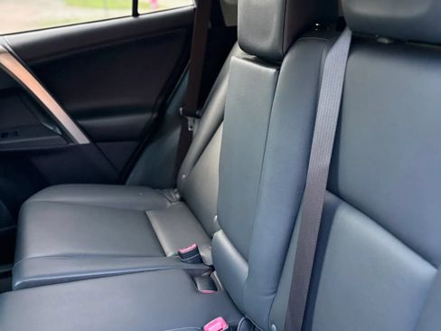 Used 2015 Toyota RAV4 Limited w/ Outdoor Package FWD image 21