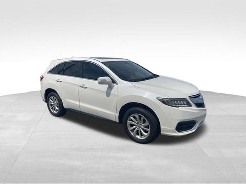 Used 2017 Acura RDX FWD image 4