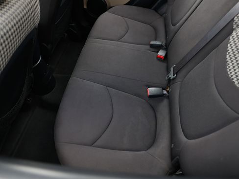 Used 2011 Kia Soul ! image 11