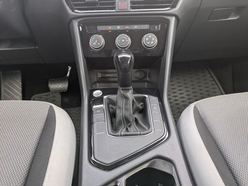 Certified 2023 Volkswagen Taos S FWD image 19