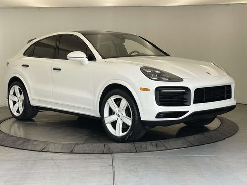 Certified 2022 Porsche Cayenne Platinum Edition AWD/4WD image 9