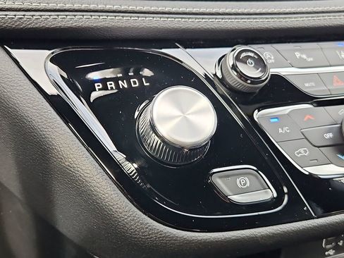 New 2026 Chrysler Pacifica Select image 20