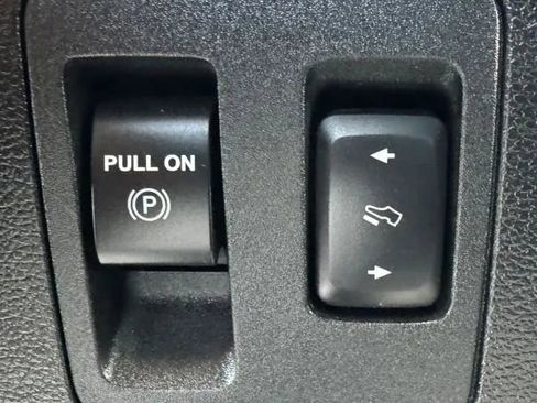 Used 2019 Ford F150 Lariat w/ Equipment Group 502A Luxury image 45