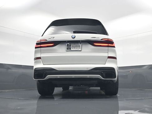 Used 2024 BMW X7 xDrive40i w/ Executive Package image 14