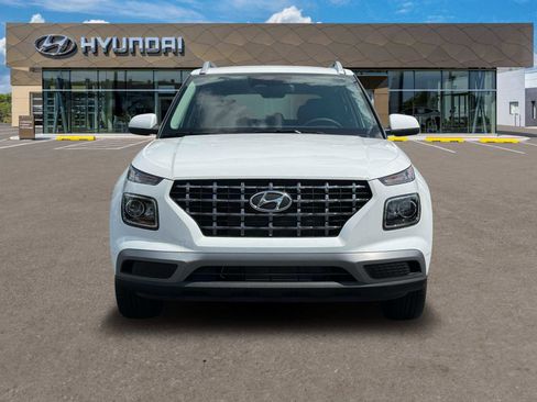 New 2025 Hyundai Venue SEL image 12