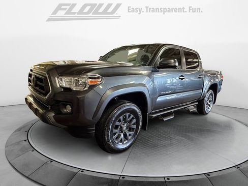 Used 2022 Toyota Tacoma SR5 image 4