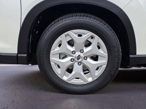 Certified 2024 Subaru Forester AWD/4WD image 8