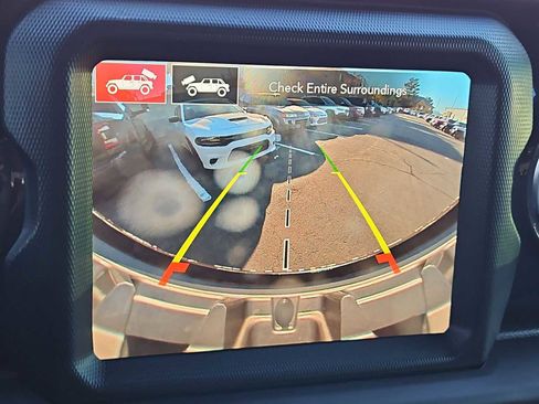 Used 2022 Jeep Wrangler Unlimited Rubicon w/ Trailer Tow Package image 28