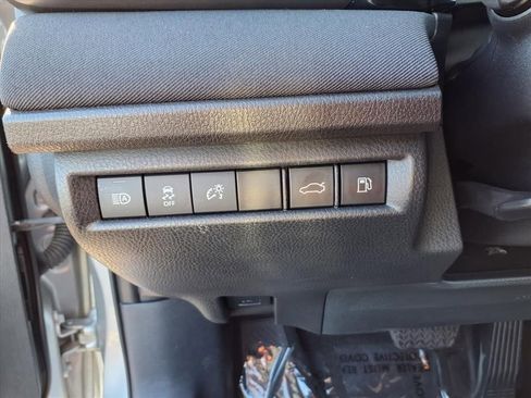 Used 2025 Toyota Camry XSE image 13