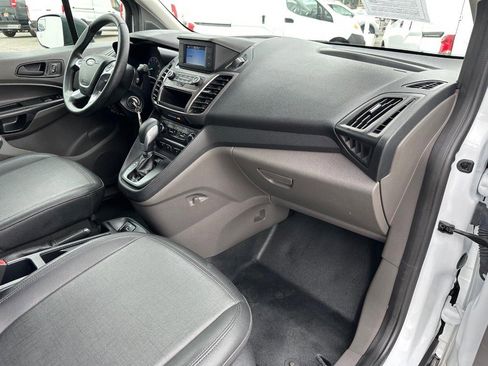 Used 2022 Ford Transit Connect XL image 28