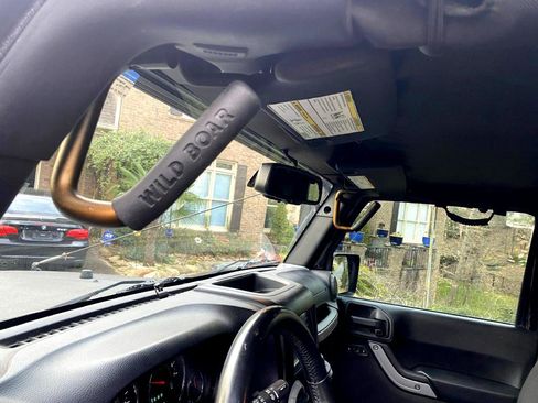 Used 2015 Jeep Wrangler Unlimited Sport w/ Quick Order Package 24S image 15