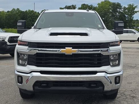 Used 2024 Chevrolet Silverado 2500 LT w/ All Star Edition AWD/4WD image 8