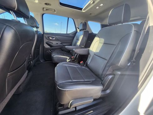 Used 2020 Chevrolet Traverse High Country image 11