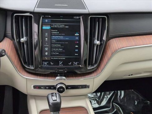 Used 2019 Volvo XC60 T5 Inscription w/ Protection Package Premier FWD image 15