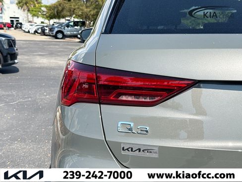 Used 2022 Audi Q3 2.0T Premium w/ Convenience Package image 10