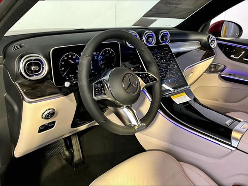 New 2026 Mercedes-Benz GLC 300 4MATIC image 9