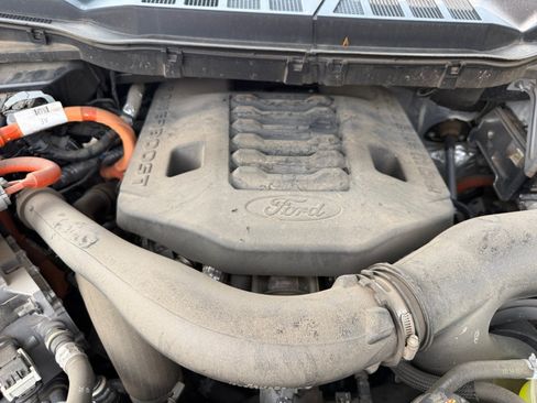 Used 2022 Ford F150 XLT w/ Equipment Group 302A High AWD/4WD image 22