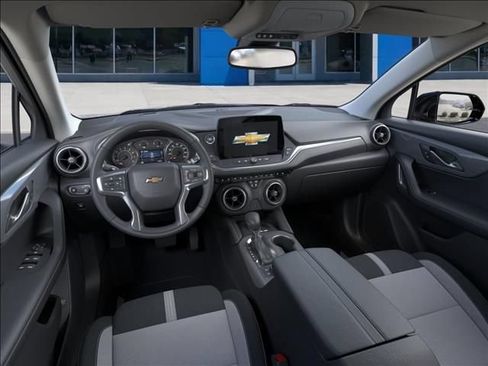 New 2026 Chevrolet Blazer LT w/ Convenience Package FWD image 15