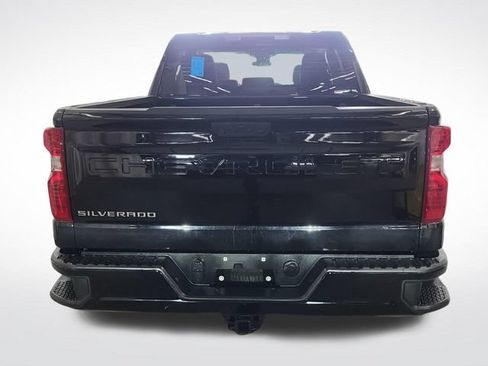 Used 2024 Chevrolet Silverado 1500 Custom AWD/4WD image 8