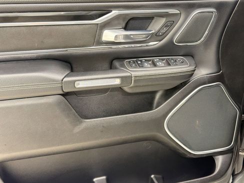 Used 2022 RAM 1500 Laramie AWD/4WD image 13