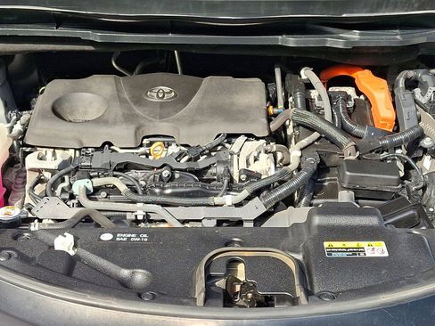 Used 2021 Toyota Sienna LE AWD/4WD image 28
