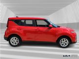 Certified 2022 Kia Soul S image 3