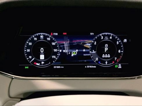 Used 2020 Land Rover Range Rover Evoque First Edition image 7