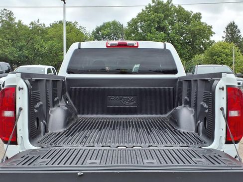 Used 2019 Chevrolet Colorado LT AWD/4WD image 10