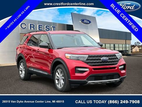 Certified 2023 Ford Explorer XLT w/ Equipment Group 202A AWD/4WD image 1