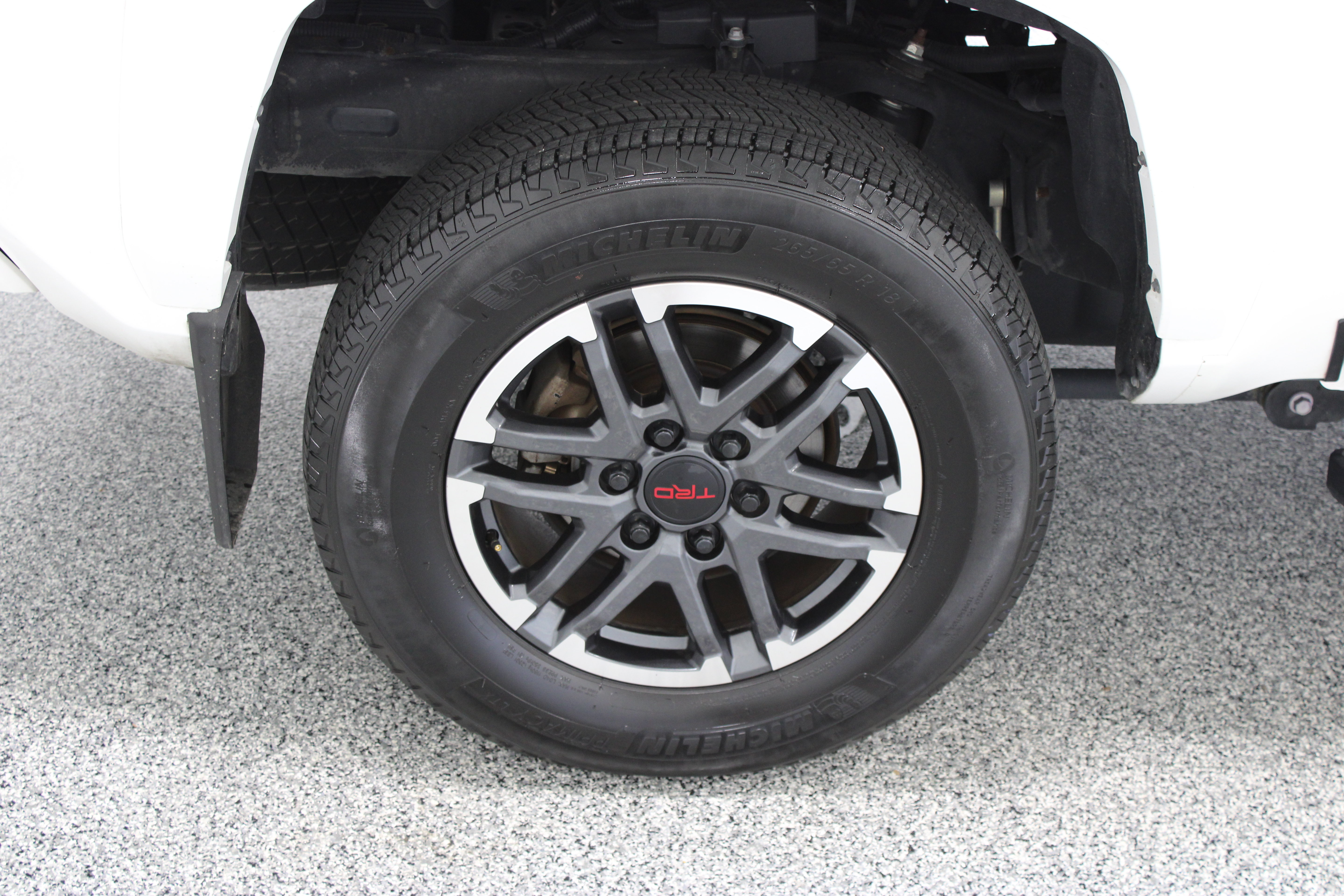 Used 2024 Toyota Tacoma TRD Sport RWD image 6