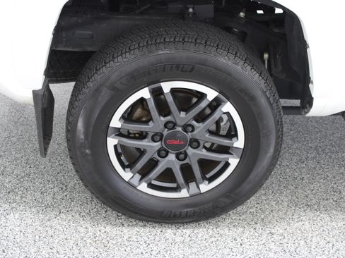 Used 2024 Toyota Tacoma TRD Sport RWD image 6