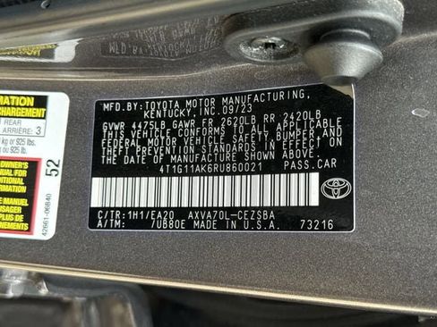 Used 2024 Toyota Camry SE FWD image 32