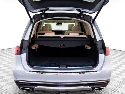 New 2026 Mercedes-Benz GLS 450 4MATIC image 35