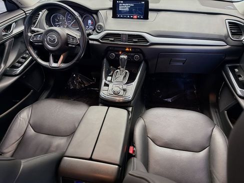 Used 2018 MAZDA CX-9 Touring w/ Touring Premium Package image 12