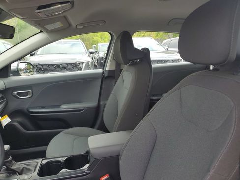 Used 2025 Kia K4 FWD image 10