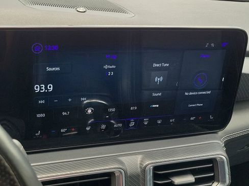 Used 2024 Ford Mustang Premium RWD image 18