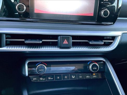 Used 2023 Kia K5 LXS image 15