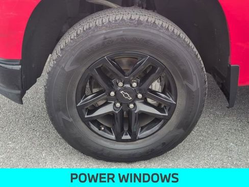 Used 2020 Chevrolet Silverado 1500 LT Trail Boss w/ Convenience Package AWD/4WD image 11