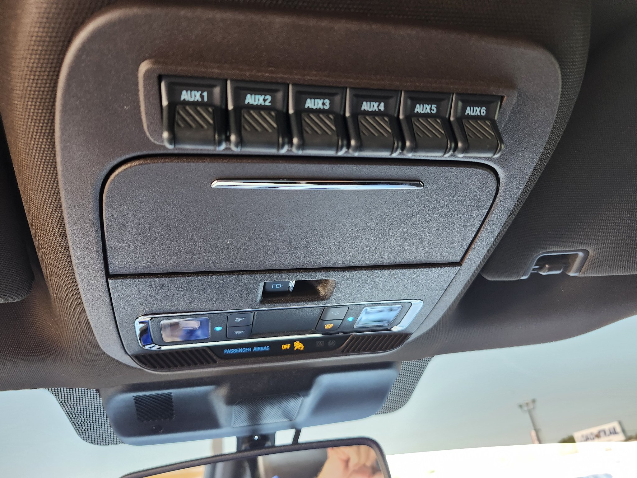 Used 2025 Ford F450 King Ranch w/ Chrome Package AWD/4WD image 18